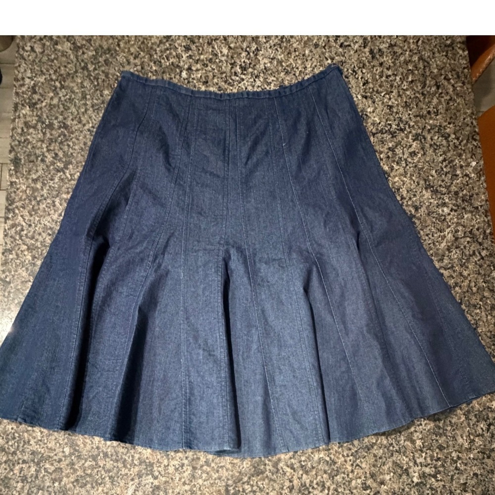 New Directions Women Dark Wash Denim Pleated Midi Skirt Size 14 Side Zip A-Line